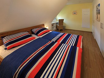 Ein Schlafzimmer im Dachgeschoss